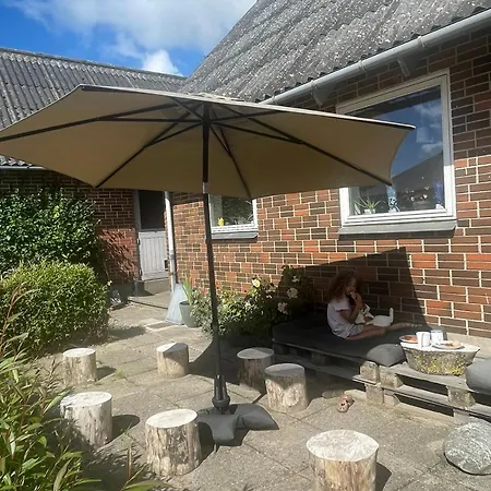Alojamento de Acomodação e Pequeno-almoço Blackberryhouse Ærøskøbing